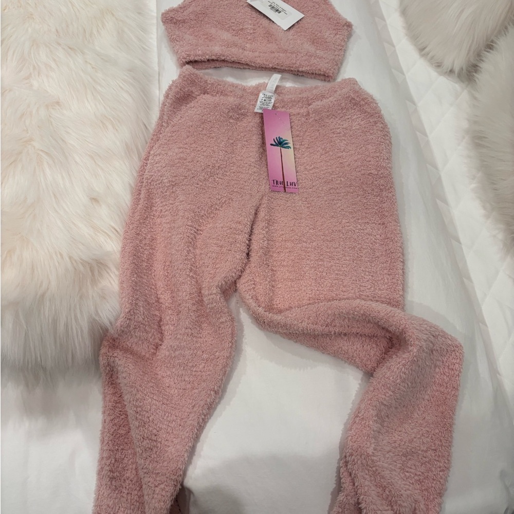 Tru Luv Pink Fuzzy Lounge Set